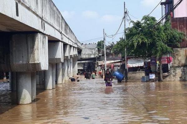 BPBD DKI Catat 2.258 Warga Mengungsi Akibat Banjir