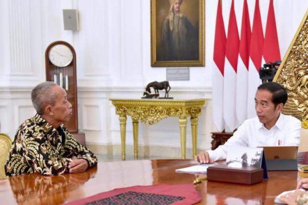 Presiden Jokowi Terima Pak Usma di Istana Negara