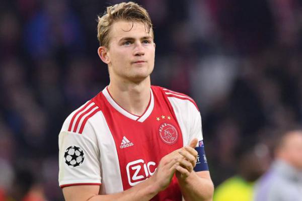 Matthijs De Ligt Capai Kesepakatan dengan Juventus