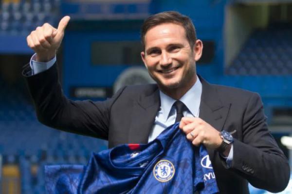 Resmi! Chelsea Pecat Frank Lampard