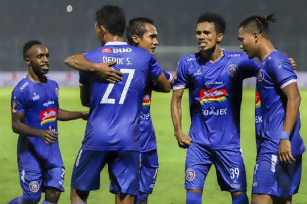 Drama 5 Gol Pastikan Poin Sempurna untuk Arema