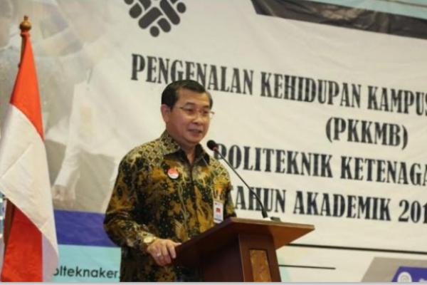 Tutup Kegiatan PKKMB di Polteknaker, ini Pesan Kemnaker