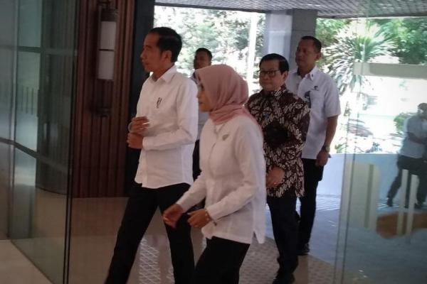 Rugikan Jutaan Rakyat, Jokowi Kecewa PLN Lamban Tangani Gangguan Listrik