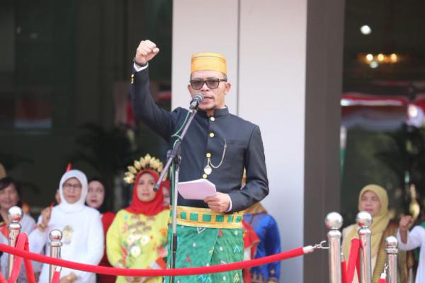 HUT Kemerdekaan Indonesia, Hanif Dhakiri: Momentum Landasan Bekerja dan Berkarya