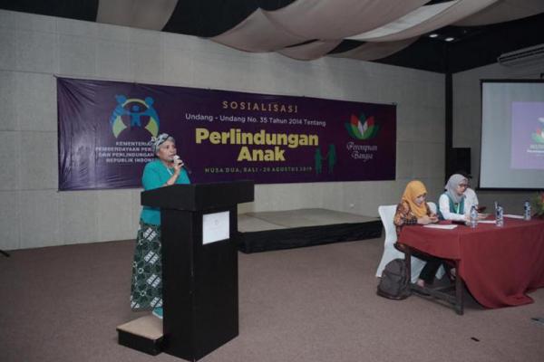 Aleta Baun, Perempuan Pejuang Indonesia Timur Masuk Jajaran Elit PKB