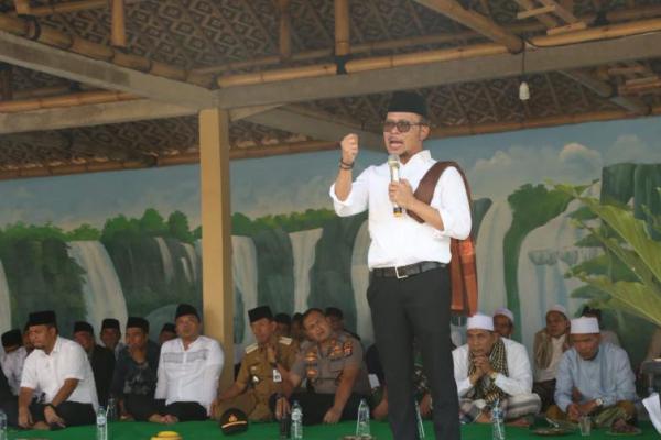 Menteri Hanif Resmikan BLK Komunitas Pesantren Al-Badar Tangerang