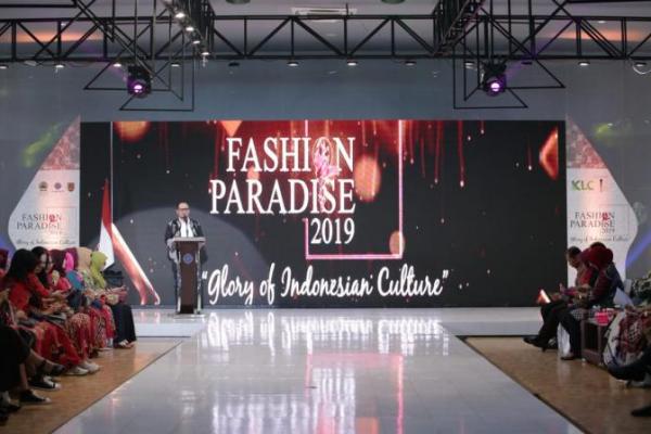 Menteri Hanif Buka Gelaran Competition Fashion Paradise di BBPLK Semarang