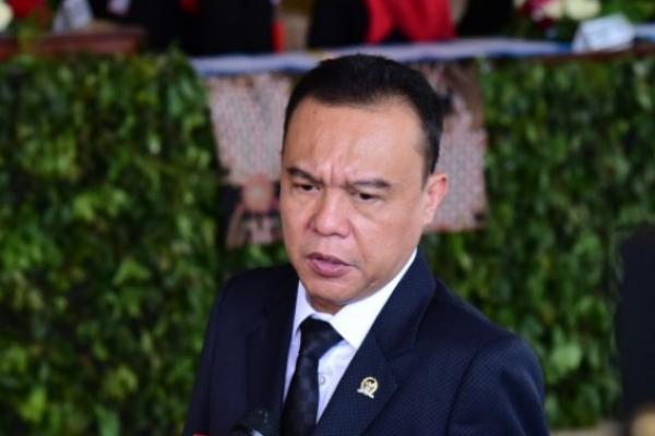 DPR Imbau Tahun Baru 2023 Dirayakan Sederhana