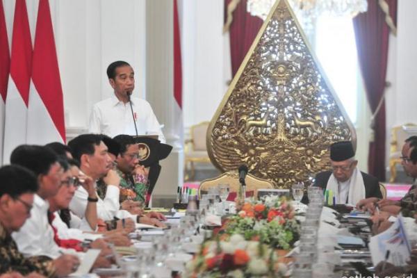 Presiden Jokowi Minta Manajemen Pengelolaan Cadangan Beras Dibenahi