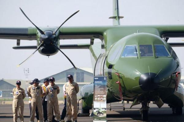 Mengenal CN235-220, Pesawat Buatan Indonesia yang Diekspor ke Nepal
