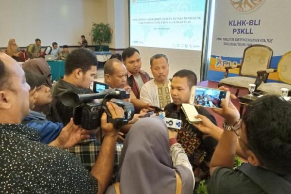 Peduli Lingkungan, Abdul Wahid Minta Pemerintah Awasi dan Kontrol Kegiatan Industri