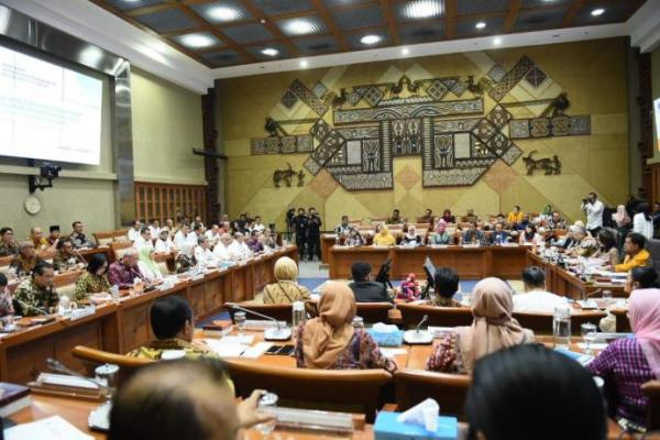 Sesuai Visi Presiden, Komisi IX DPR Apresiasi Program Mitra Kerja