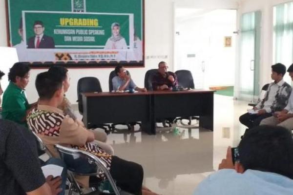 Staf Fraksi dan Sekretariat PKB se Lampung Ikut Upgrading Kehumasan