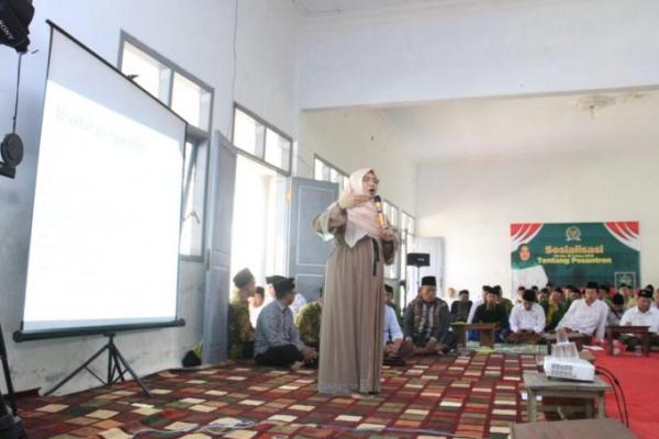 Sosialisasi UU Pesantren, Nihayatul Wafiroh Gandeng RMI dan PCNU Banyuwangi