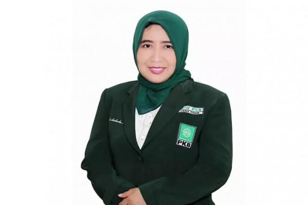 Anik Maslachah Resmi Jadi Wakil Ketua DPRD Jatim, Begini Harapan Khafifah