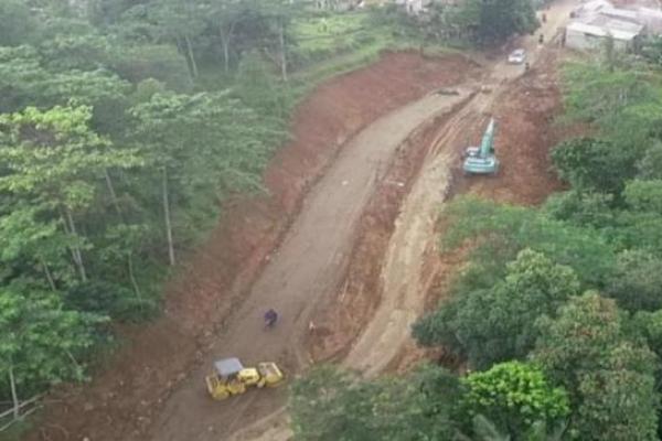 PUPR Berhasil Buka 38 Titik Akses Menuju Desa Terisolir Akibat Banjir Bandang