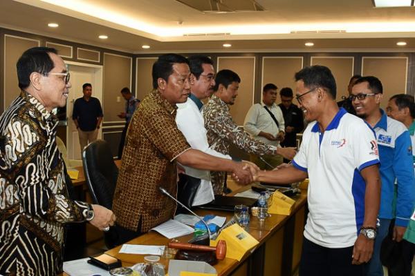 Pemerintah Akan Luncurkan Omnibus Law, Delegasi Buruh Ngadu ke DPR