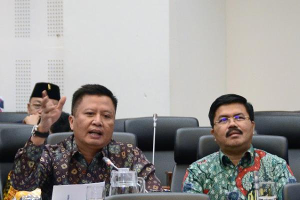 Tak Capai Target, Banggar DPR Kritisi Penerimaan Pajak 2019