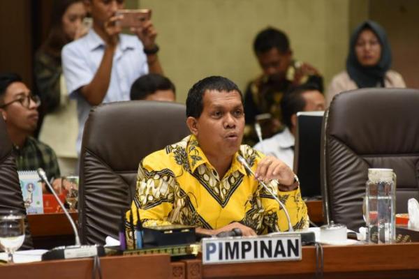 Komisi IX DPR Desak BP2MI Revisi Peraturan Nomor 1 Tahun 2020