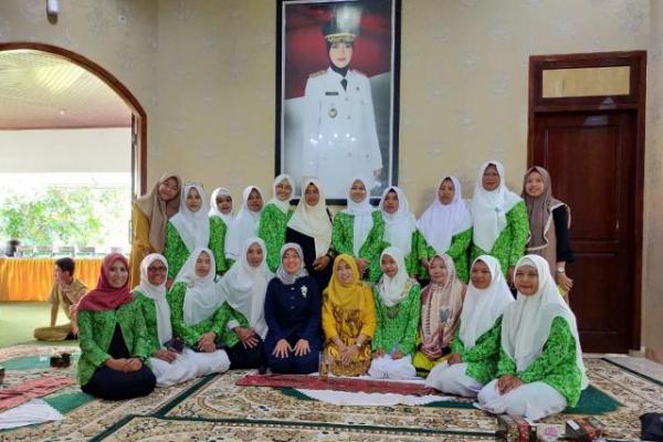 Fatayat NU Lampung Selatan Siilaturahmi dengan Wakil Gubernur Lampung