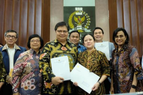 Draf RUU Ciptaker, Pemerintah Serahkan Mekanismenya ke DPR