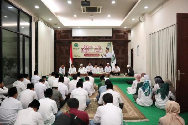 Diawali Salat Maghrib Berjamaah, DPP PKB Gelar Nusantara Bersholawat 