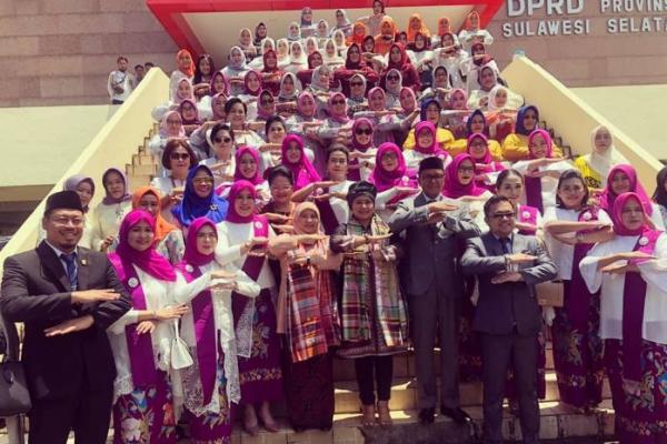 Luluk Nur Hamidah Hadiri Pelantikan Kaukus Perempuan Parlemen Se-Sulawesi Selatan
