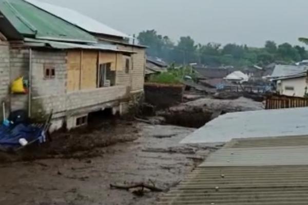 Kecamatan Ijen, Bondowoso Kembali Diterjang Banjir Bandang