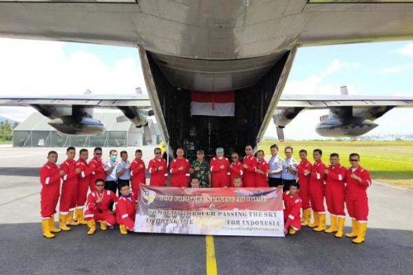 TNI AU Bawa Hercules Ambil Alat Kesehatan Corona di Shanghai