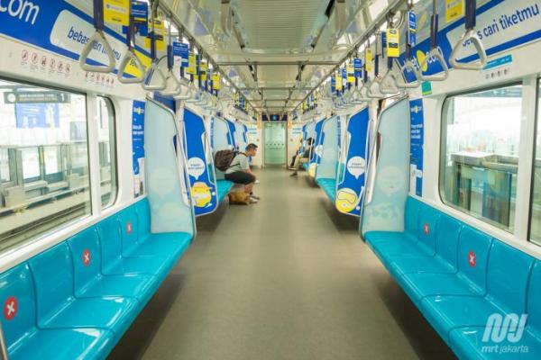 Imbauan WFH, Penumpang MRT Menurun Hingga 90 Persen