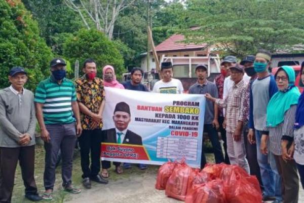 Legislator PKB Kutai Kertanegara Serahkan 1.000 Paket Sembako ke Warga Marangkayu
