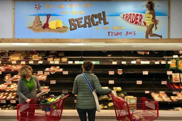 California Rencana Buka Kembali Industri Ritel dan Manufaktur