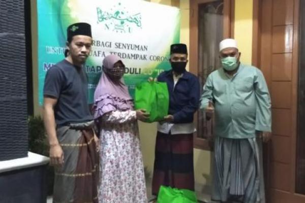 MWCNU Tapos Salurkan Bantuan Guru Ngaji dari Muhaimin Iskandar