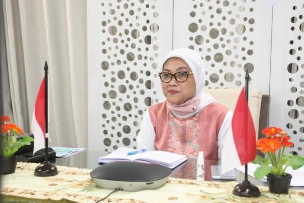 Ida Fauziyah: Tenaga Medis Berhak Atas Jaminan Kecelakaan Kerja Akibat Covid-19