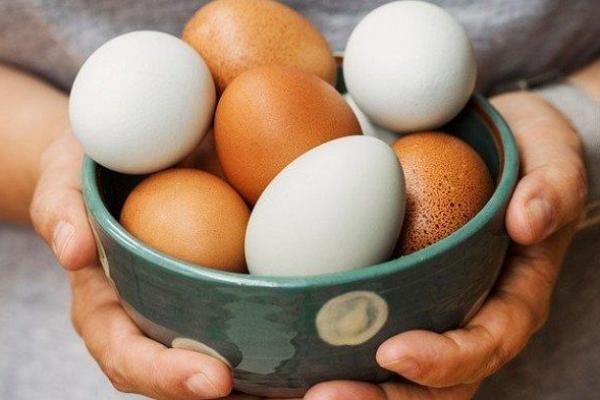 Pemerintah Sebut Harga Telur Ayam Sudah Turun 2,2 Persen