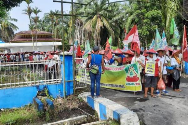 Gerbang Tani Desak ATR/BPN Segera Selesaikan Penggusuran Lahan Petani Simalingkar