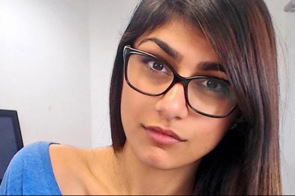 Pensiun, Penggemar Teken Petisi Hapus Video Panas Mia Khalifa di Internet  