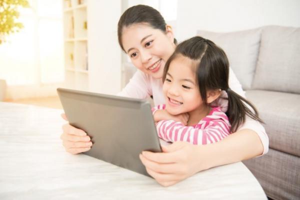 Butuh Peran Orangtua Cegah Anak Kecanduan Gadget