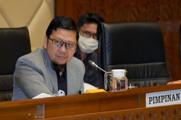 Komisi II DPR RI Sepakati Revisi PKPU Terkai Syarat Usia Capres-Cawapres