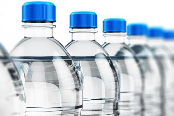 Diisukan Mengandung Zat Berbahaya, Kemenperin Tegaskan Air Minum Kemasan Penuhi Standar SNI