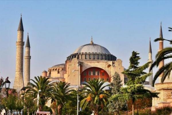 Museum Hagia Sophia Dijadikan Masjid, Kritik Tajam Dilayangkan ke Erdogan