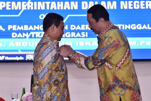 Gus Menteri Dianugrahi Alumni Kehormatan IPDN 