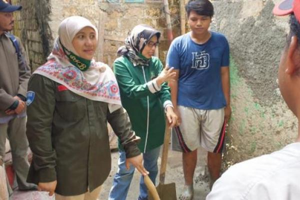 Ke Bogor, Neng Eem Pastikan Program “Bagi-bagi Rumah” Tepat Sasaran