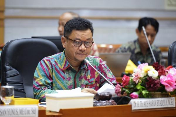 Komisi VIII DPR Minta Pemerintah Tindak Tegas Travel Berangkatkan Jemaah Haji Tanpa Prosedur Resmi