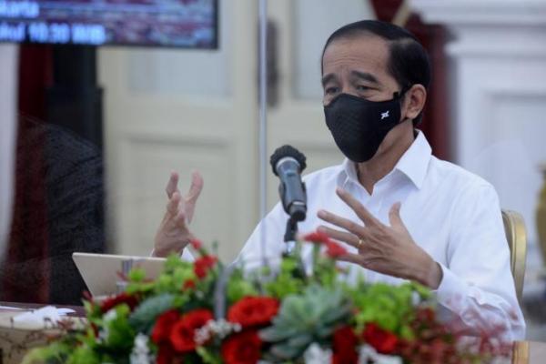 Presiden Jokowi Minta Vaksinasi COVID-19 Selesai Lebih Cepat