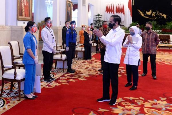 Presiden Jokowi Luncurkan Bantuan Subsidi Upah bagi Pekerja