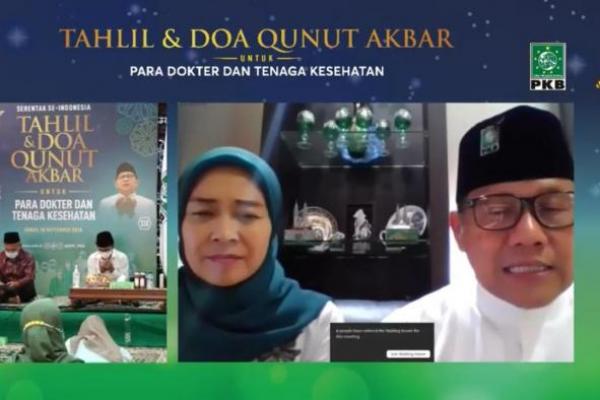 Sambil Terisak, Gus AMI Doakan Dokter dan Nakes yang Wafat Karena Covid-19 