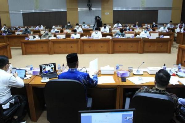 DPR Setujui Penetapan Tarif Layanan Sertifikasi Halal Usulan Kemenag