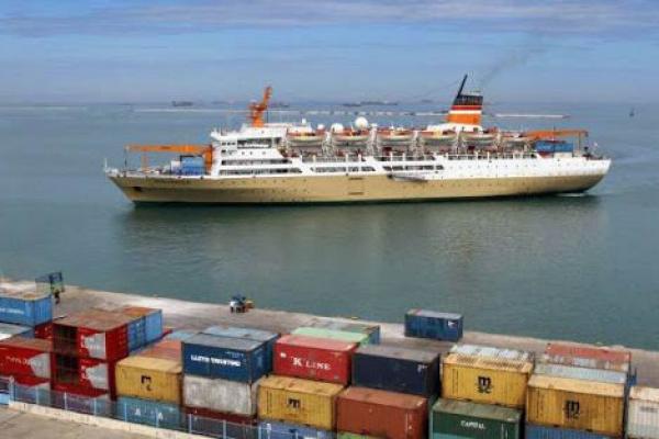 Indonesia Rugi Karena Pengiriman Kargo Transit di Singapura dan Malaysia