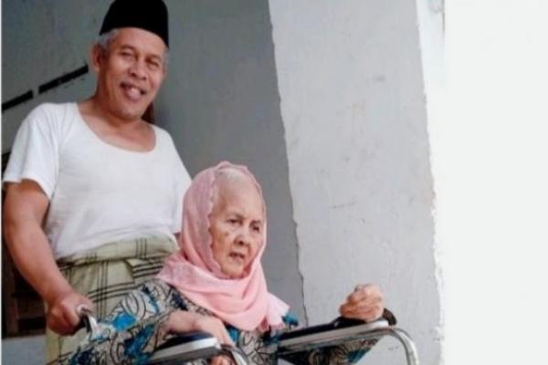 Ibunda KH. Marzuki Mustamar, Nyai Hj. Siti Zainab, Wafat